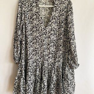 Zara Long-Sleeve Printed Dress - Size Medium